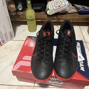 Nike mercurial indoor soccer shoe